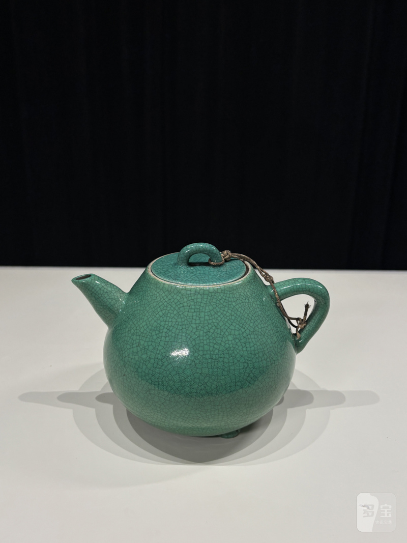 清早期 绿哥釉三足茶壶 - 图3